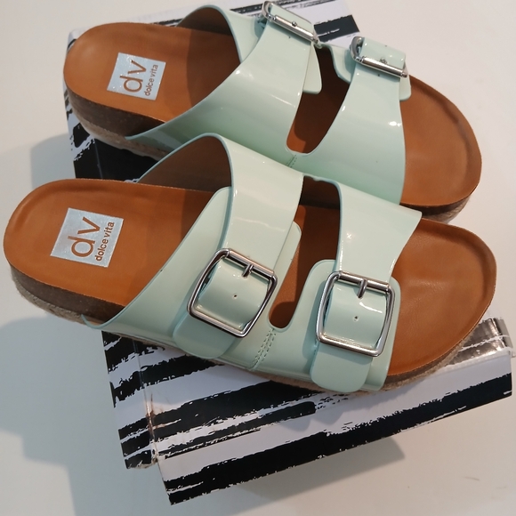 Dolce Vita Slides - Picture 4 of 5